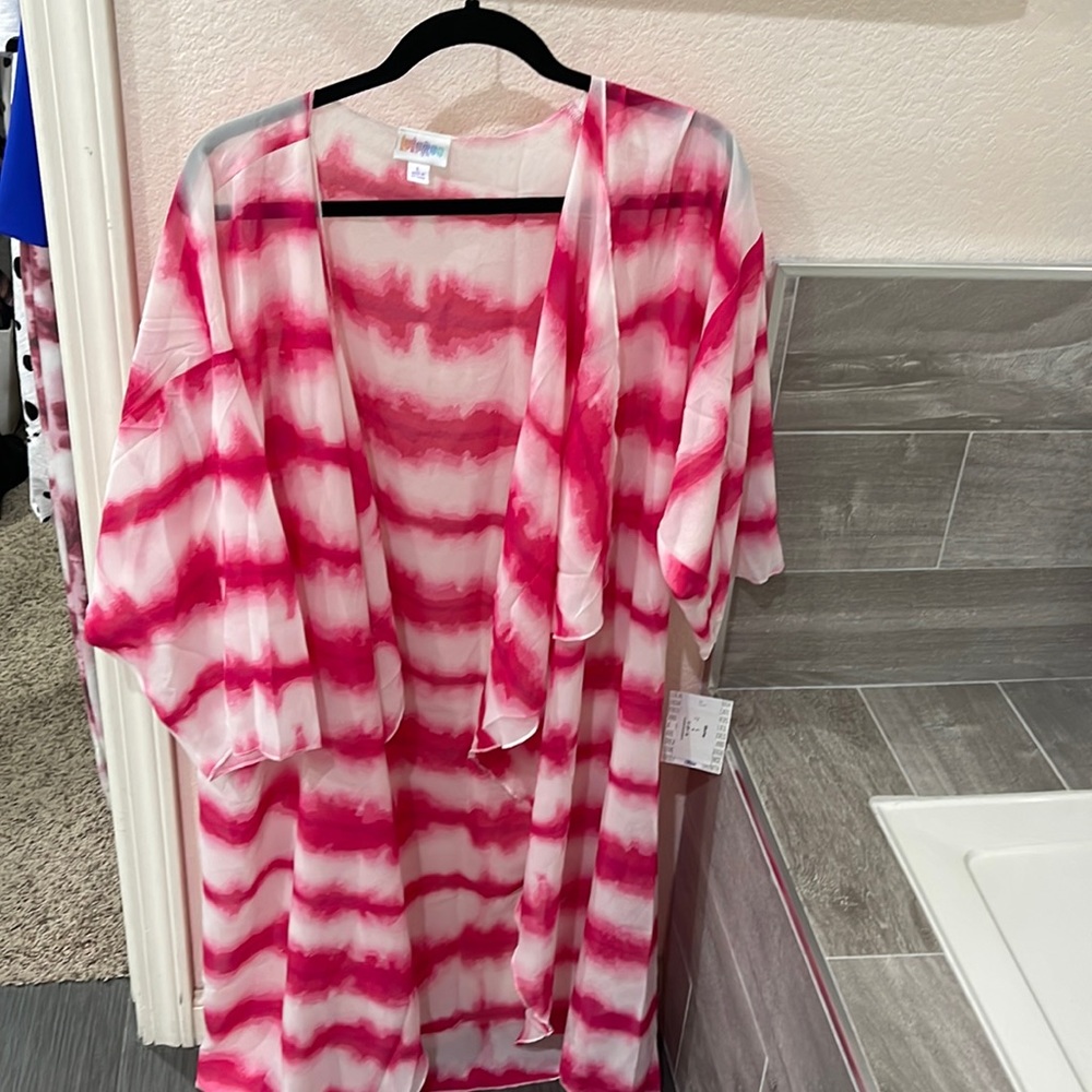 Beautiful New with Tag Kimono